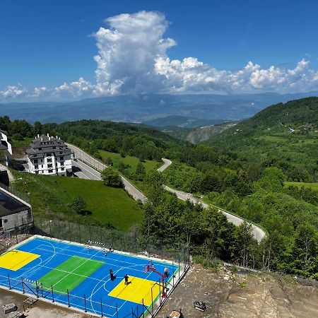 Milmari P74, Quest Apartmani, Kopaonik Exteriör bild